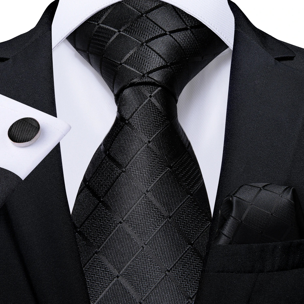 Kit Gravata Masculina DiBanGu com Lenço e Abotoaduras
