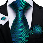 Kit Gravata Masculina DiBanGu com Lenço e Abotoaduras
