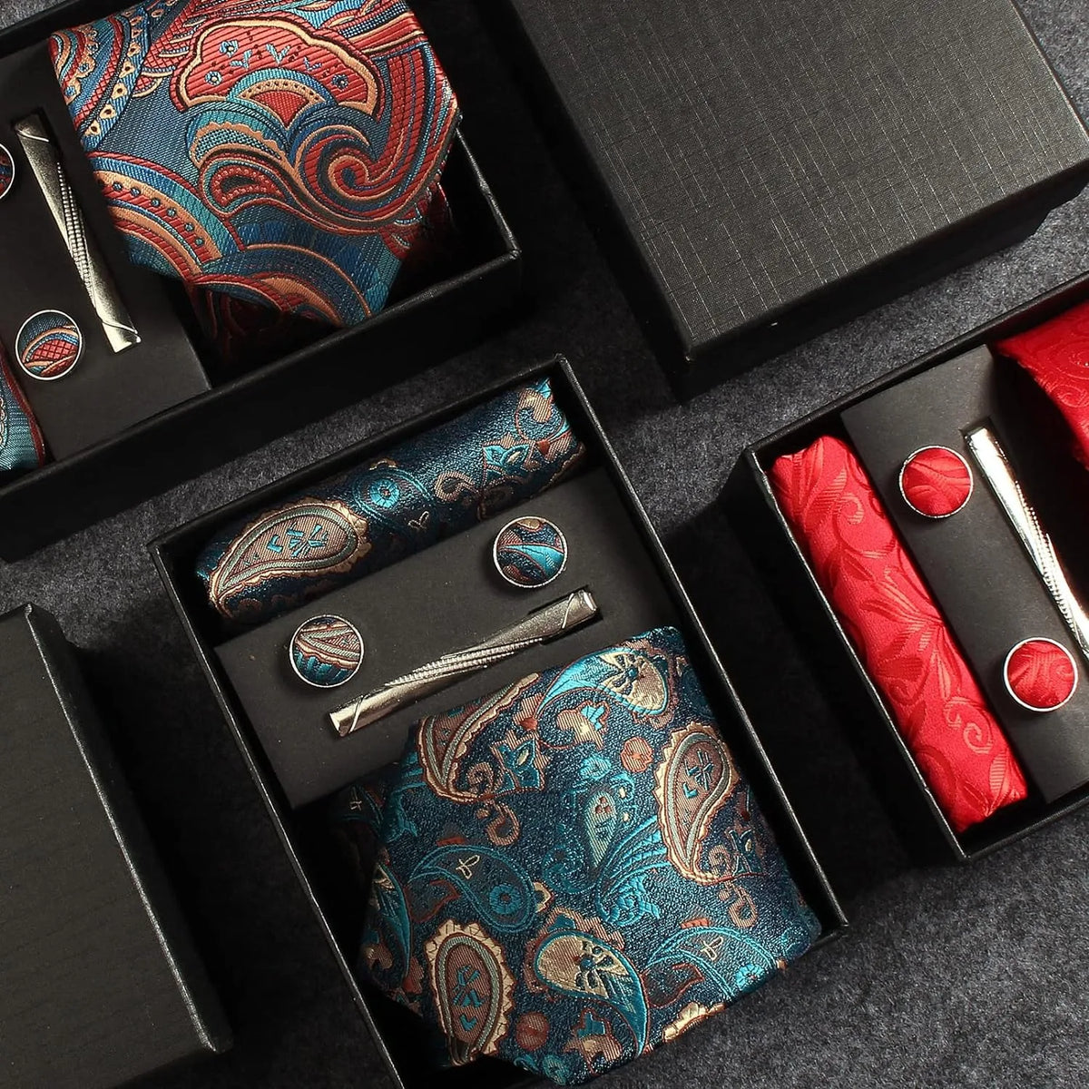 Kit Gravata Masculina Paisley com Lenço e Abotoaduras