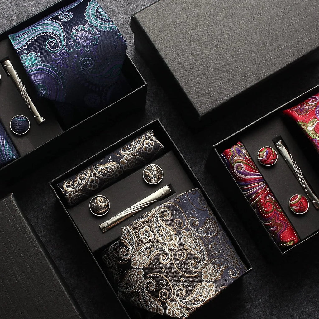 Kit Gravata Masculina Paisley com Lenço e Abotoaduras