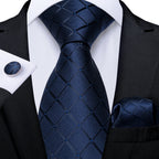 Conjunto Gravata Masculina Clássica 8 cm com Lenço de Bolso