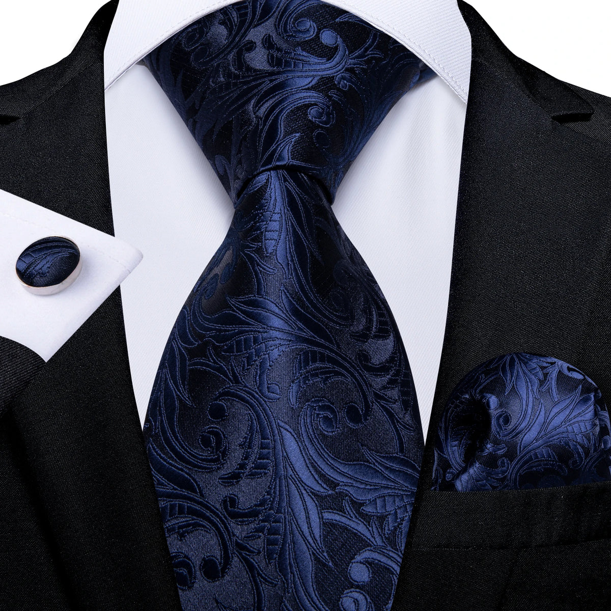 Conjunto Gravata Masculina Clássica 8 cm com Lenço de Bolso