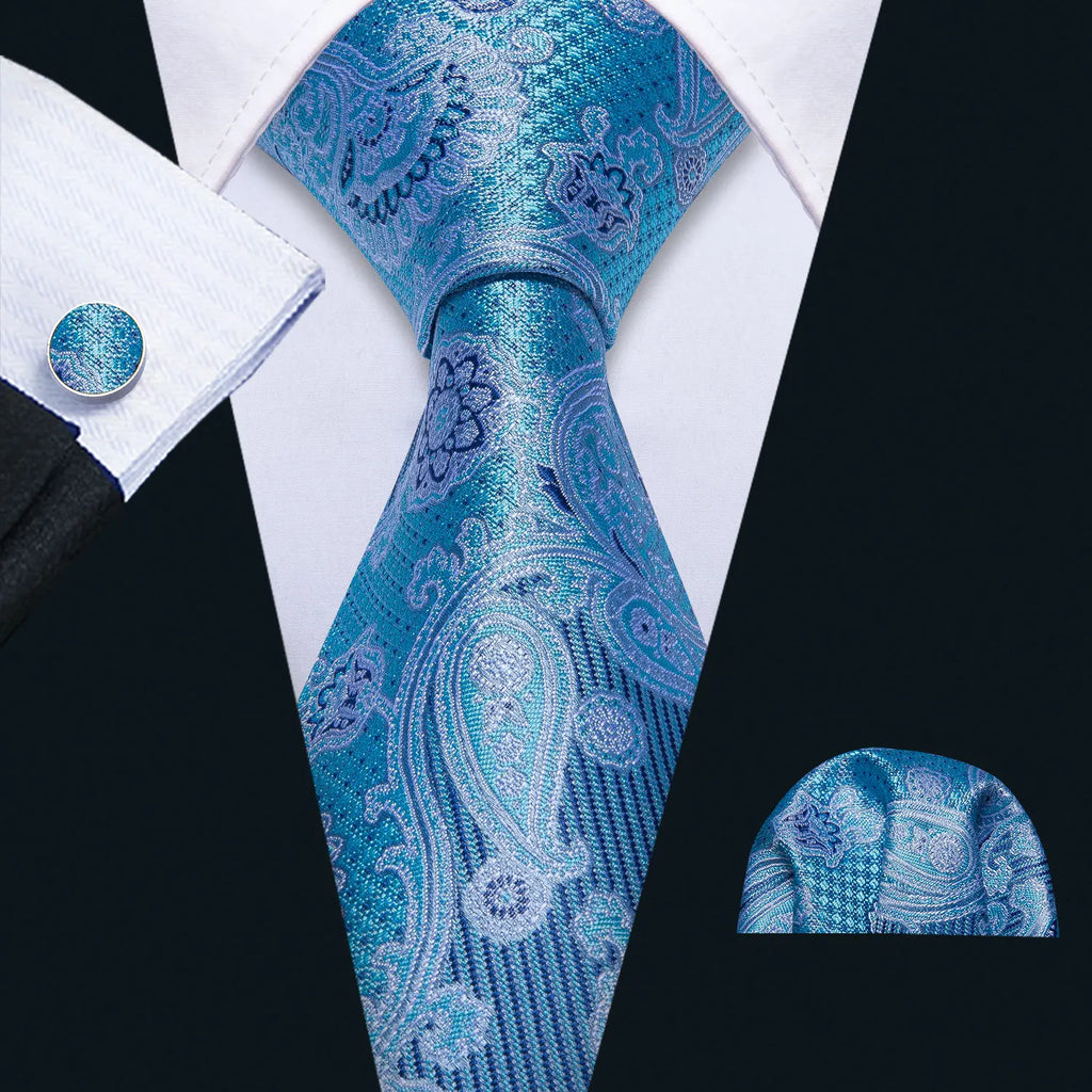 Conjunto Gravata Masculina Clássica 8 cm com Lenço de Bolso