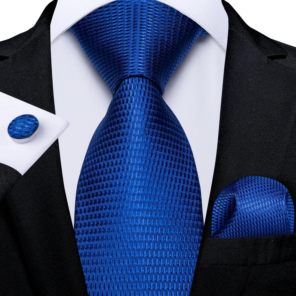 Conjunto Gravata Masculina Clássica 8 cm com Lenço de Bolso