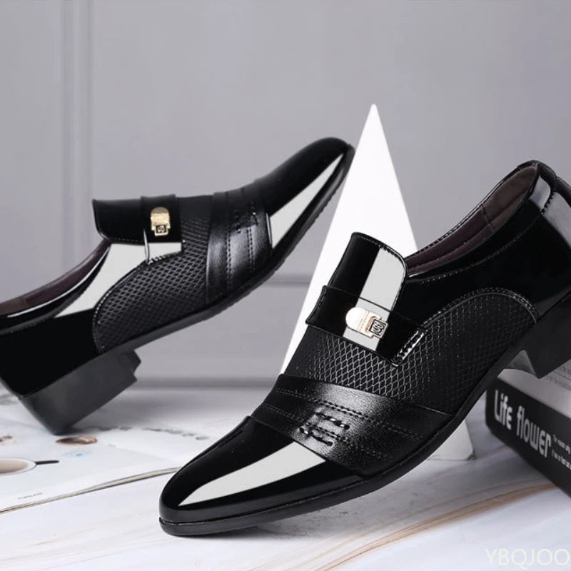 Sapato Masculino Slip-On Casual com Solado de Borracha