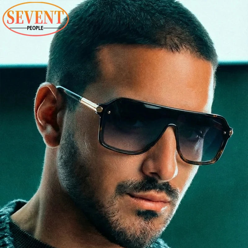 Óculos de Sol Masculino Shield Oversized com Lentes Degradê UV400
